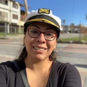 Meet your Posher, Jessica